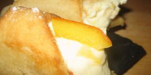 Cannoli de mascarpone y naranja