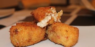 Croquetas de pollo asado