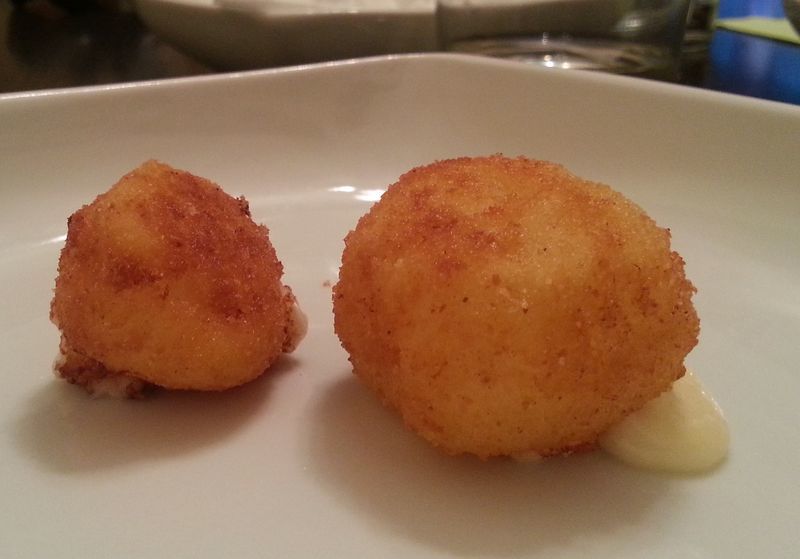 Croquetas de queso de tetilla