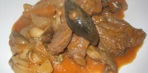 Goulash con setas