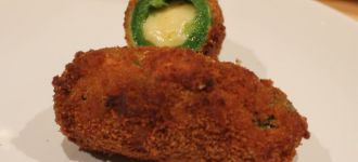 Jalapeños rellenos de cheddar